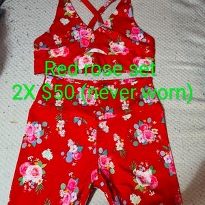 Fitbooty Apparel Size 2X Red Rose